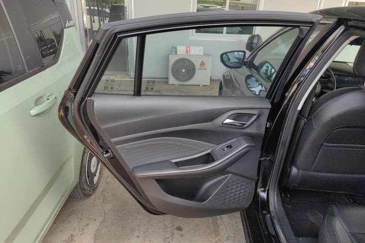 Used MG 5 2021 180 DVVT CVT Youth Luxury Edition Left Rear Door Interior
