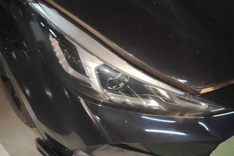 Used MG 5 2021 180 DVVT CVT Youthful Style Edition Right Front Headlight