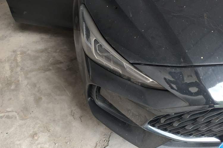 Used MG 5 2021 180 DVVT CVT Youth Luxury Edition Right Front Headlight