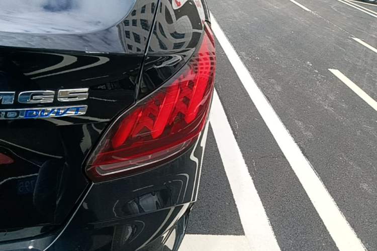 Used MG 5 2021 180 DVVT Manual Youth Luxury Edition Right Rear Taillight