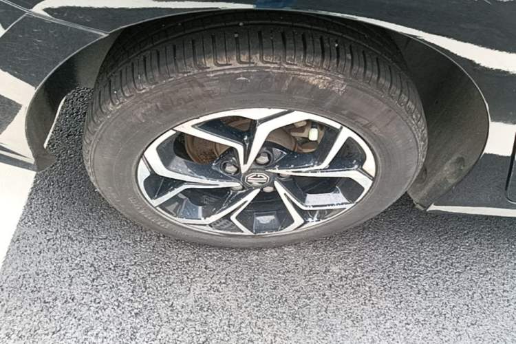 Used MG 5 2021 180 DVVT Manual Youth Luxury Edition Right Rear Wheel Hub