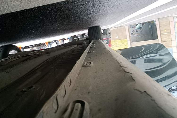Used MG 5 2021 180 DVVT Manual Youth Luxury Edition Right Side Sill