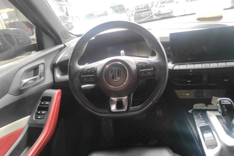 Used MG 5 2021 Revised 300TGI DCT Qingshè Luxurious Enjoyment Edition Steering Wheel