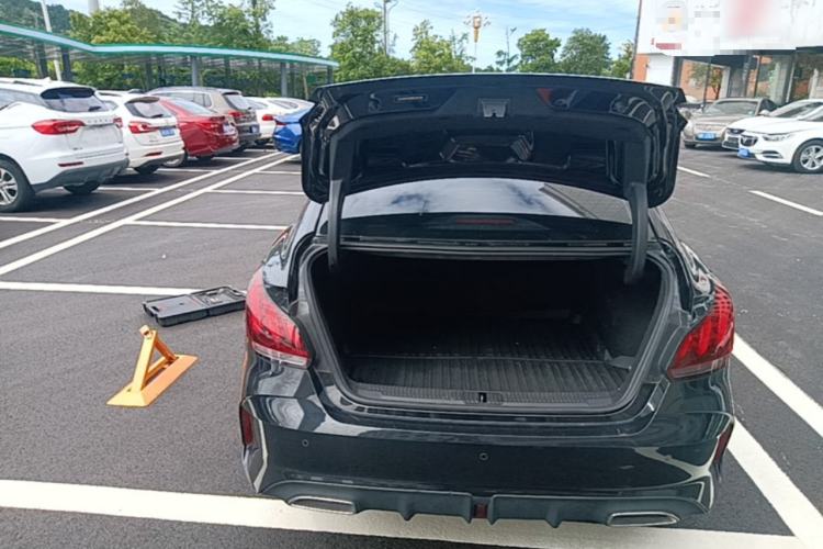 Used MG 5 2021 180 DVVT Manual Youth Luxury Edition Trunk