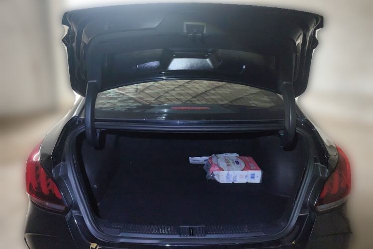 Used MG 5 2021 180 DVVT CVT Youth Luxury Edition Trunk