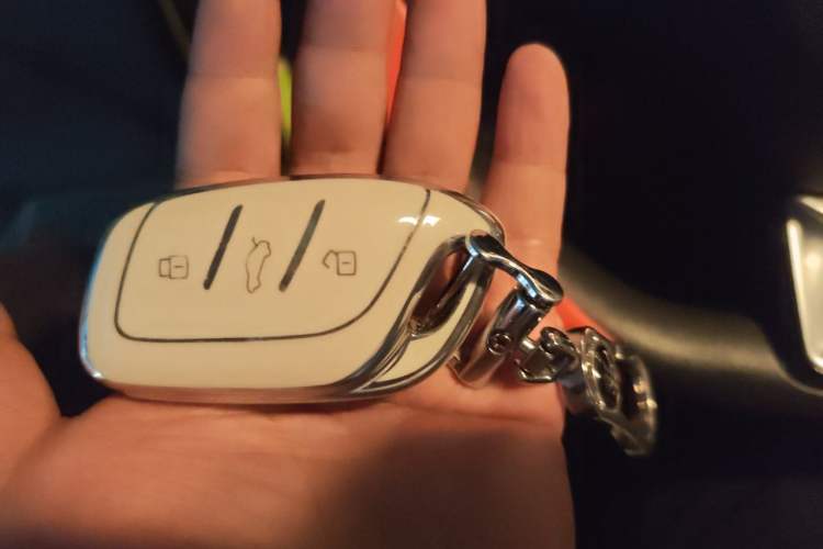 Used MG 5 2021 180 DVVT CVT Youth Luxury Edition Vehicle Key