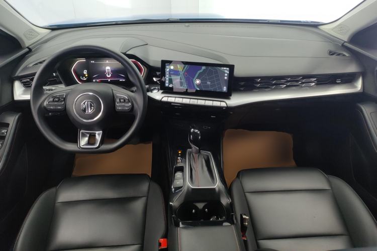 Used MG 5 2021 180 DVVT CVT Youth Luxury Edition Center Console