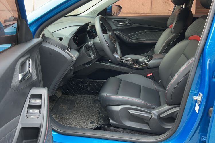 Used MG 5 2021 180 DVVT CVT Youth Luxury Edition Driver Seat