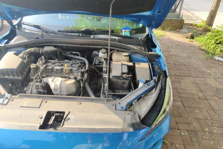 Used MG 5 2021 180 DVVT CVT Youthful Style Edition Engine Bay Left