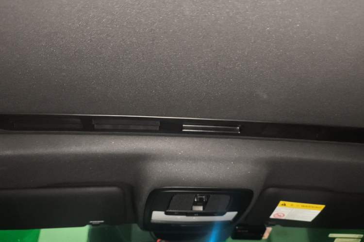 Used MG 5 2021 180 DVVT CVT Youth Luxury Edition Headliner