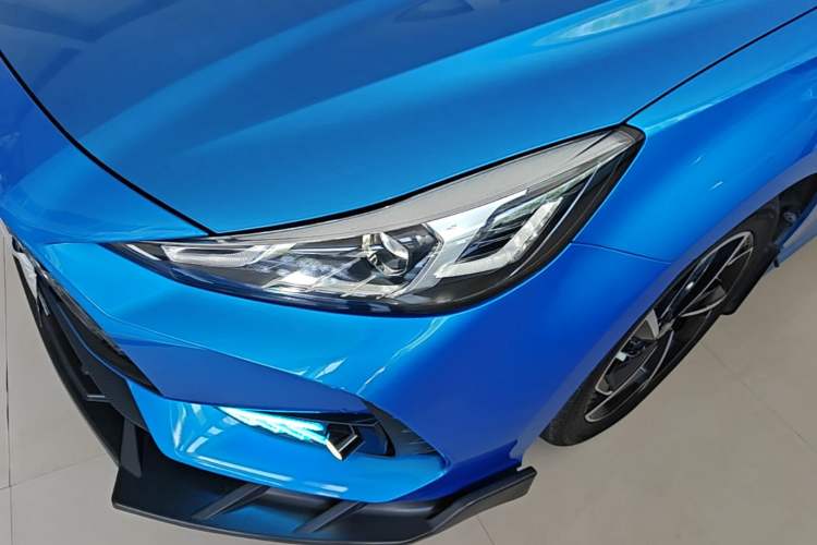 Used MG 5 2021 300TGI DCT Elegant & Trendy Edition Left Front Headlight