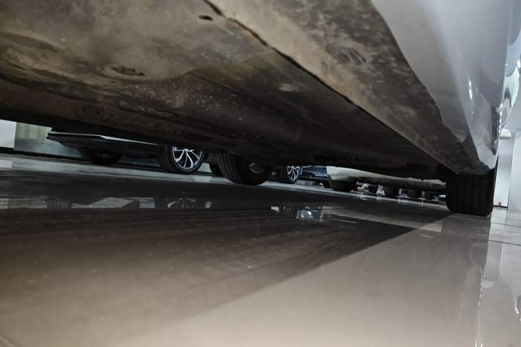 Used MG 5 2021 300TGI DCT Elegant Luxury Edition Left Side Sill