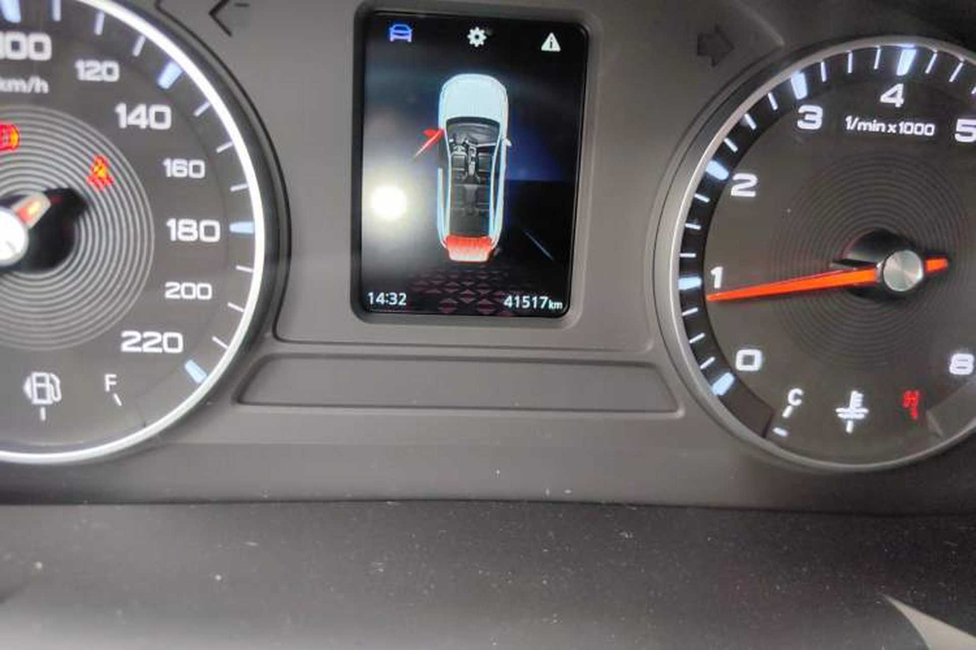 Used MG 5 2021 180 DVVT Manual Youth Luxury Edition Odometer Close Up