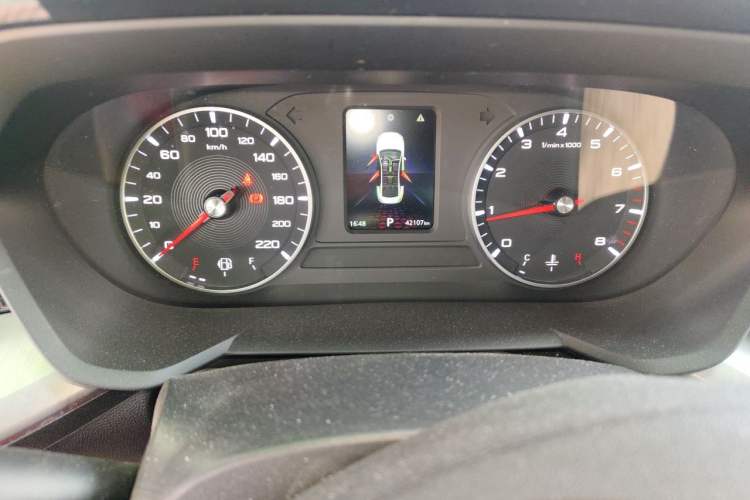 Used MG 5 2021 180 DVVT CVT Youthful Style Edition Odometer Close Up