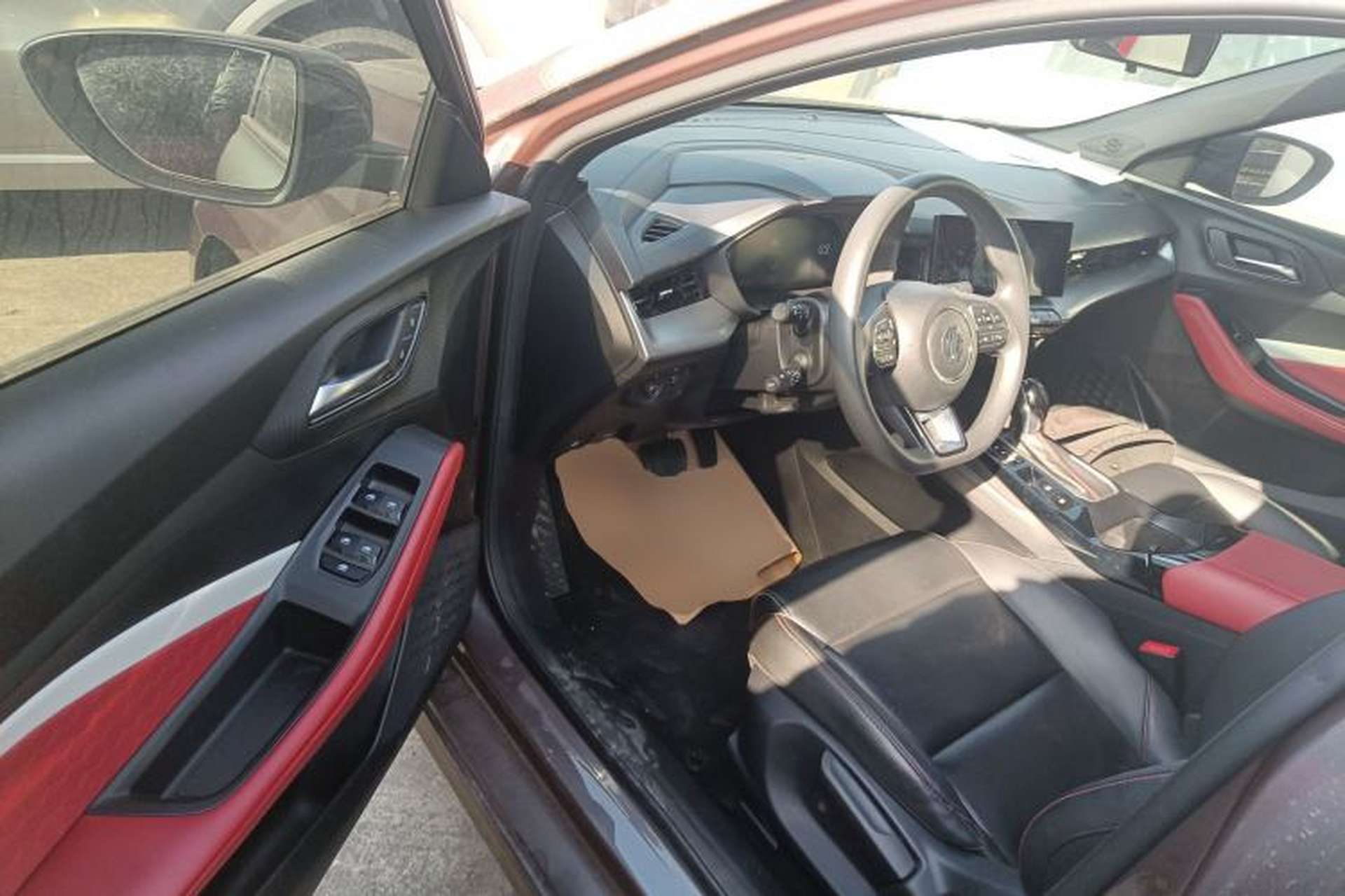 Used MG 5 2021 Revised Version 180 DVVT CVT Youth Luxury Edition Driver Seat