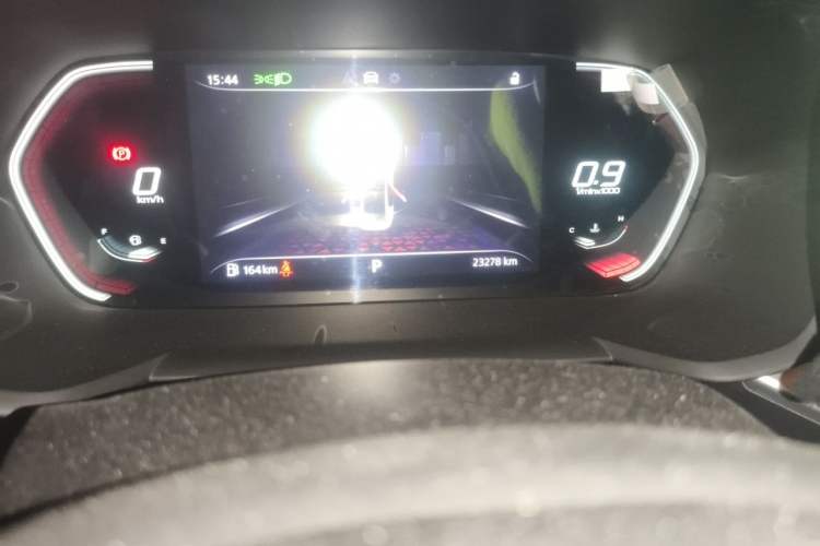 Used MG 5 2021 180 DVVT CVT Youth Luxury Edition Odometer Close Up