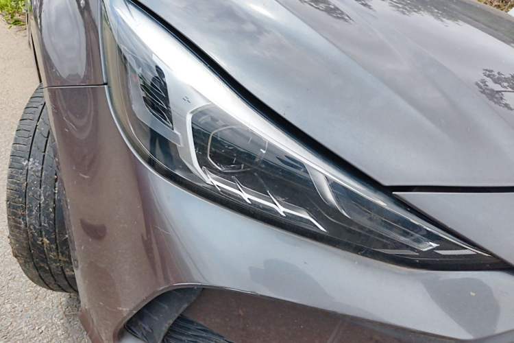 Used MG 5 2021 180 DVVT CVT Youth Luxury Edition Right Front Headlight