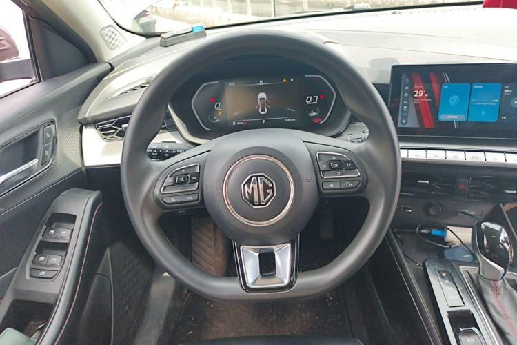 Used MG 5 2021 180 DVVT CVT Youth Luxury Edition Steering Wheel