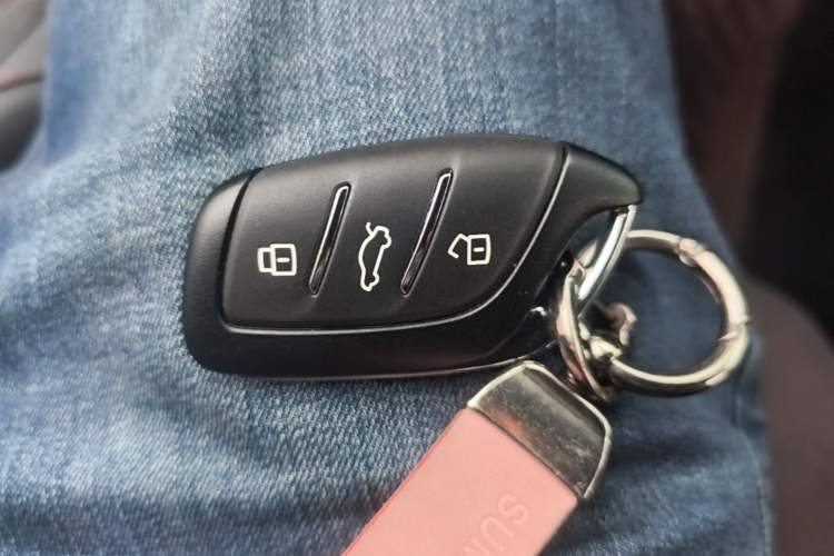 Used MG 5 2021 180 DVVT CVT Youth Luxury Edition Vehicle Key