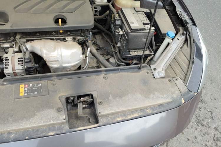 Used MG 5 2021 180 DVVT CVT Youth Luxury Edition Engine Bay Left