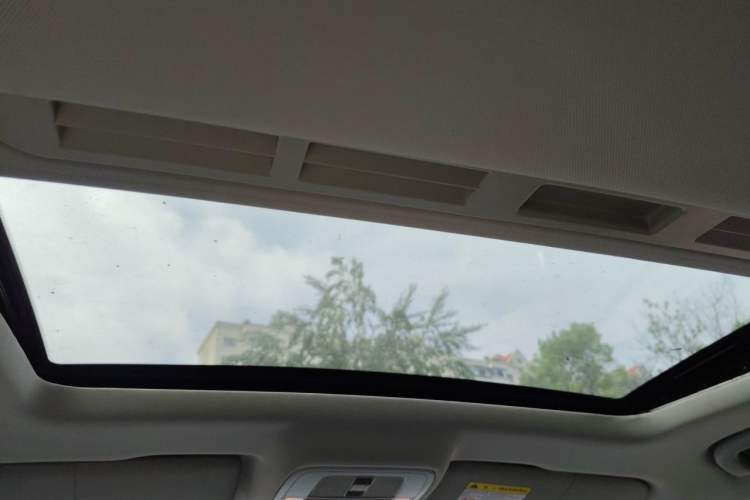 Used MG 5 2021 180 DVVT CVT Youth Luxury Edition Headliner
