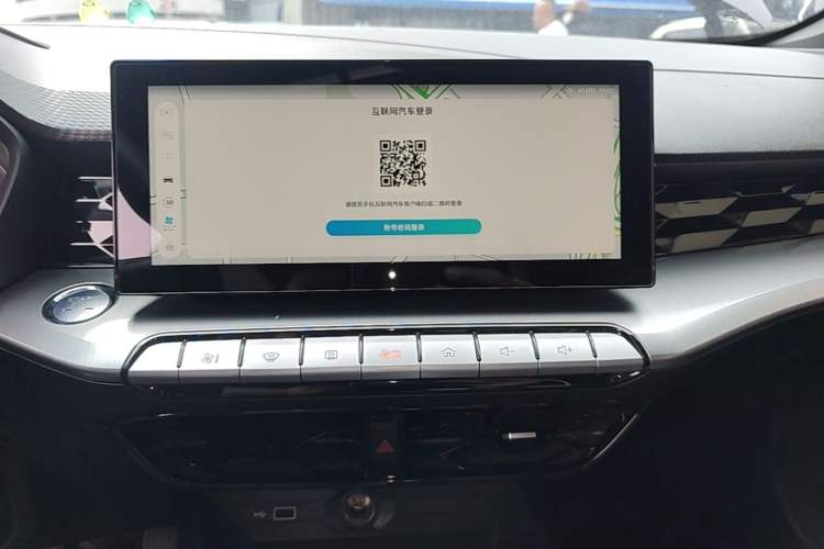 Used MG 5 2021 Revised Version 180 DVVT CVT Youth Luxury Edition Audio And AC Panel