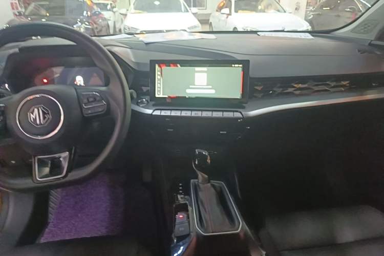 Used MG 5 2021 180 DVVT CVT Youth Luxury Edition Audio And AC Panel
