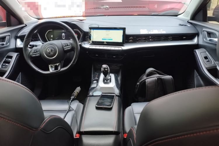 Used MG 5 2021 300TGI DCT Elegant Luxury Edition Center Console