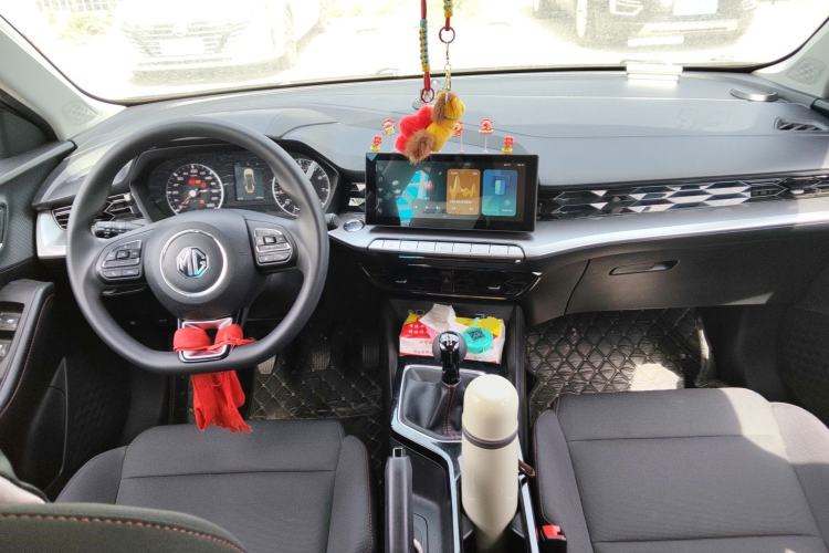 Used MG 5 2021 180 DVVT Manual Youth Style Edition Center Console