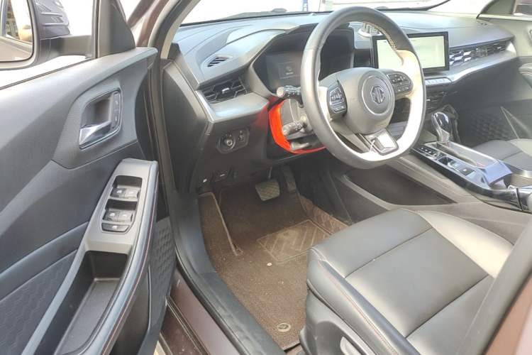Used MG 5 2021 Revised Version 180 DVVT CVT Youth Luxury Edition Driver Seat