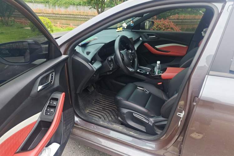 Used MG 5 2021 180 DVVT CVT Youth Luxury Edition Driver Seat