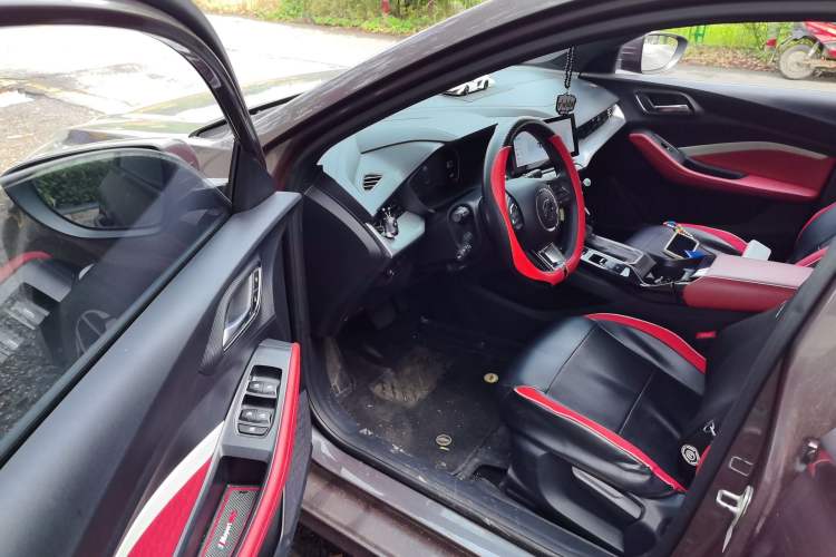 Used MG 5 2021 180 DVVT CVT Youth Luxury Edition Driver Seat