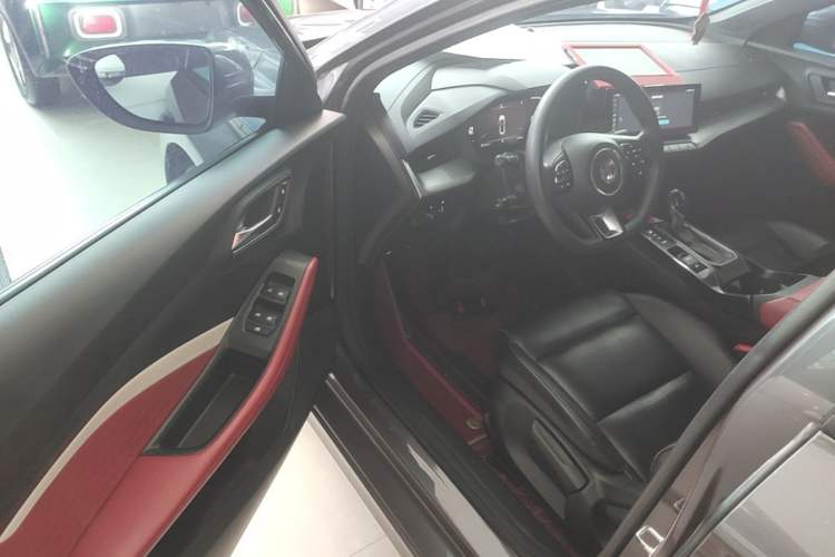 Used MG 5 2021 180 DVVT CVT Youth Luxury Edition Driver Seat