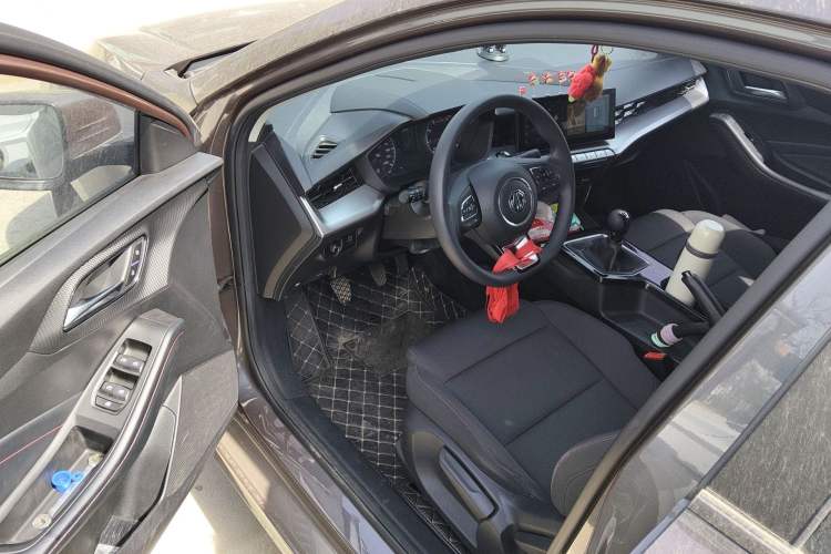 Used MG 5 2021 180 DVVT Manual Youth Style Edition Driver Seat