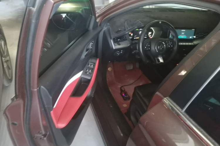 Used MG 5 2021 180 DVVT CVT Youth Luxury Edition Driver Seat