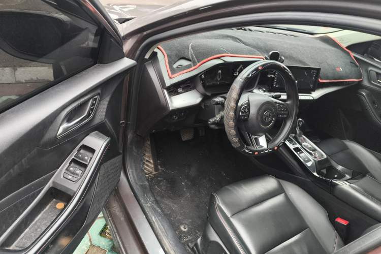 Used MG 5 2021 180 DVVT CVT Youth Luxury Edition Driver Seat