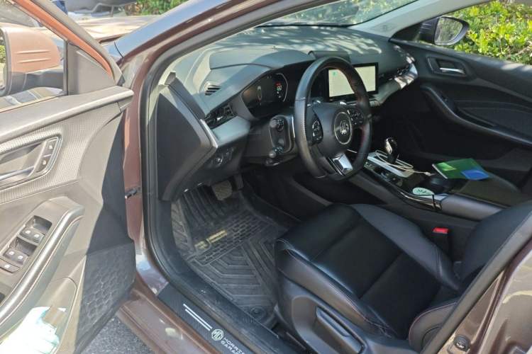 Used MG 5 2021 300TGI DCT Elegant Luxury Edition Driver Seat