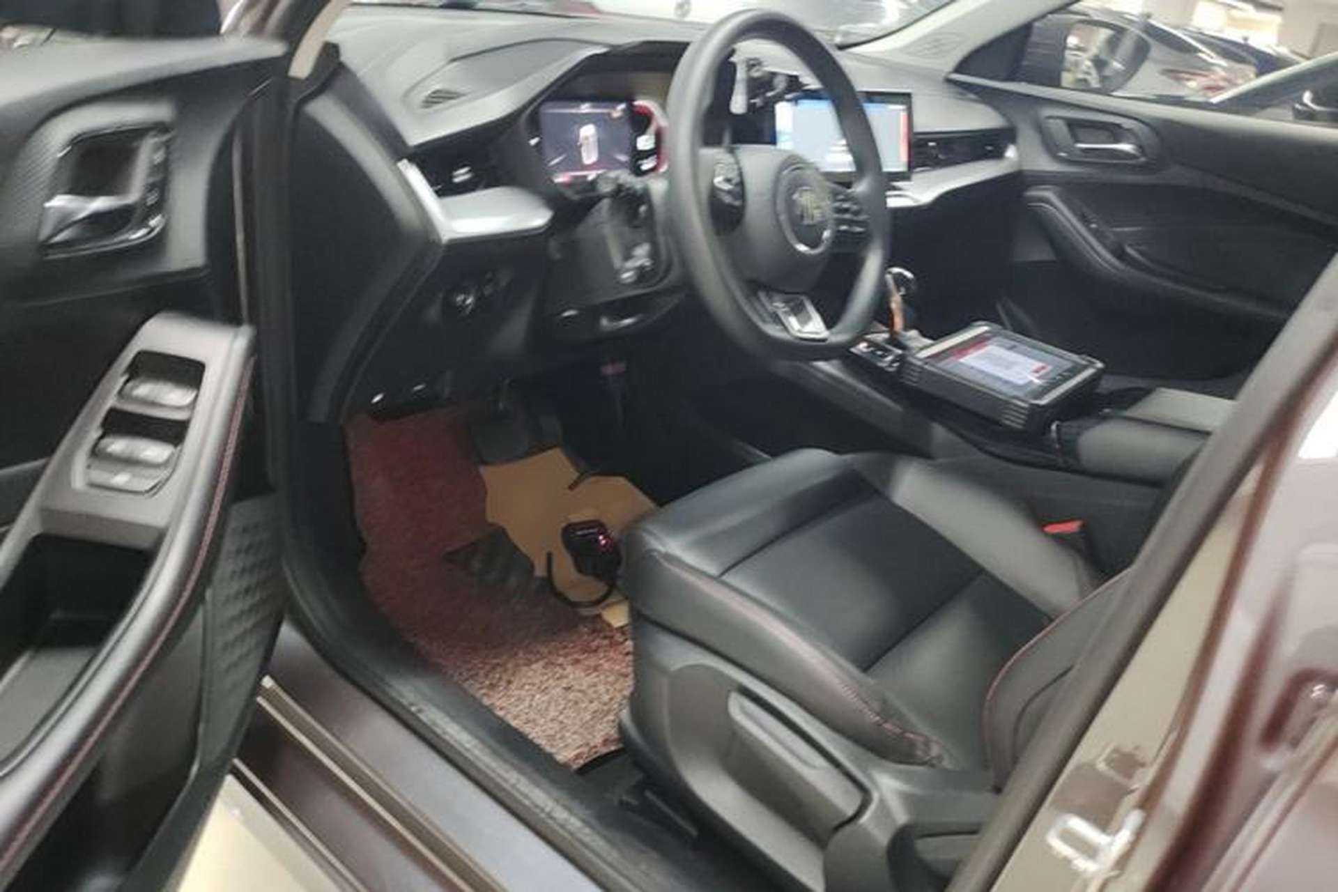 Used MG 5 2021 180 DVVT CVT Youth Luxury Edition Driver Seat