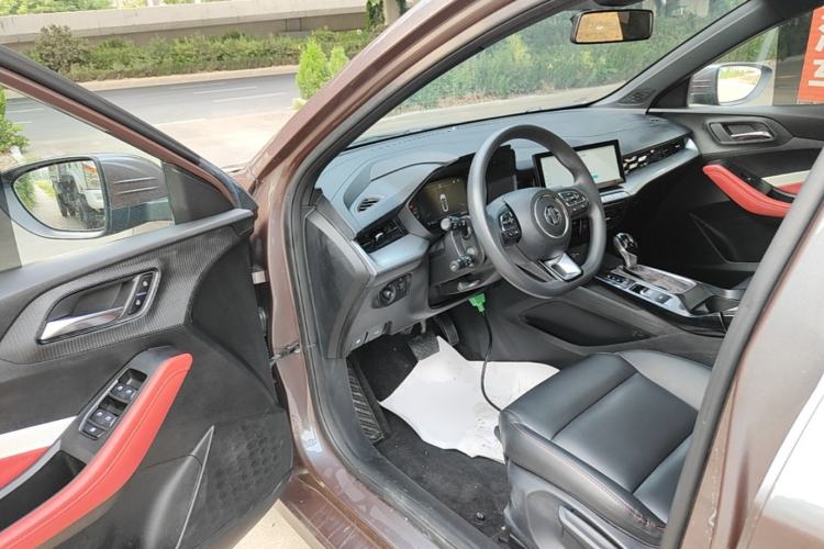 Used MG 5 2021 180 DVVT CVT Youth Luxury Edition Driver Seat