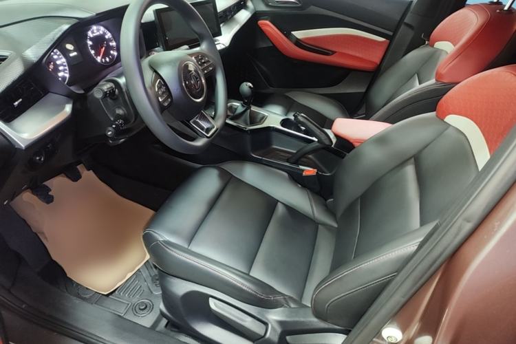 Used MG 5 2021 180 DVVT Manual Youth Luxury Edition Driver Seat
