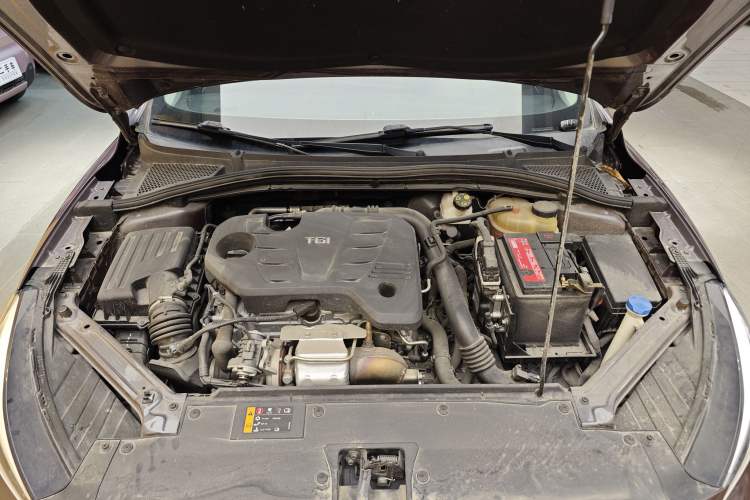 Used MG 5 2021 300TGI DCT Elegant & Trendy Edition Engine Bay
