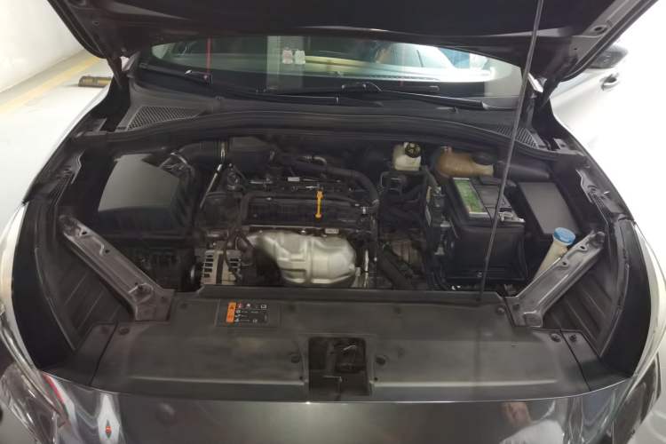 Used MG 5 2021 180 DVVT CVT Youthful Style Edition Engine Bay