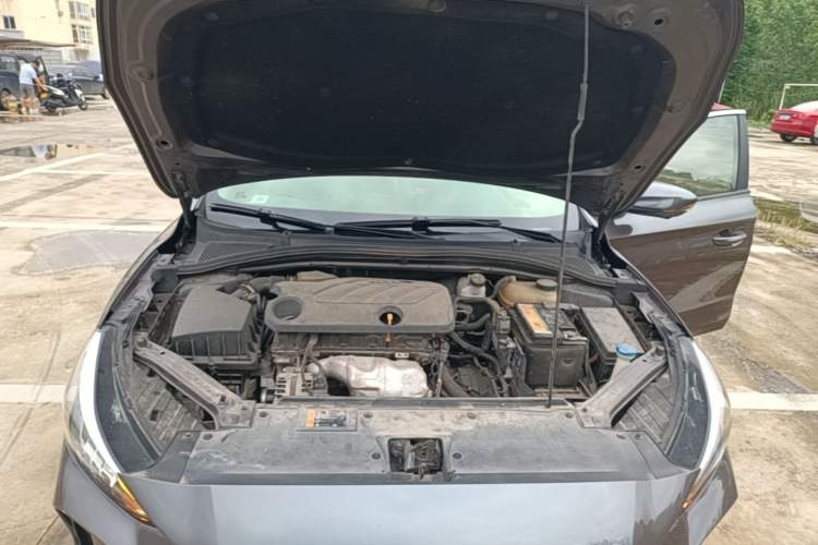 Used MG 5 2021 180 DVVT CVT Youth Luxury Edition Engine Bay