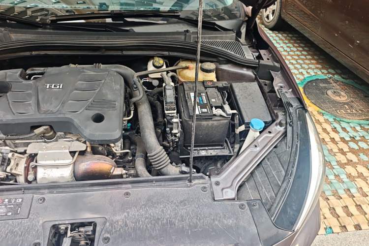 Used MG 5 2021 Revised 300TGI DCT Qingshè Luxurious Enjoyment Edition Engine Bay Left