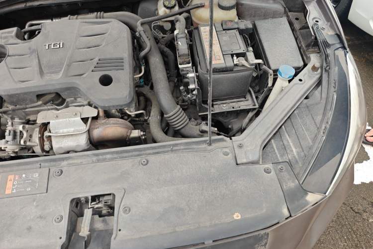 Used MG 5 2021 300TGI DCT Elegant Luxury Edition Engine Bay Left