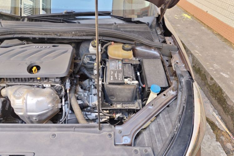 Used MG 5 2021 180 DVVT Manual Youth Luxury Edition Engine Bay Left