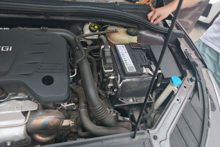 Used MG 5 2021 Revised 300TGI DCT Qingshè Luxurious Enjoyment Edition Engine Bay Left