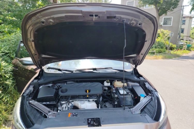 Used MG 5 2021 180 DVVT CVT Youth Luxury Edition Engine Bay