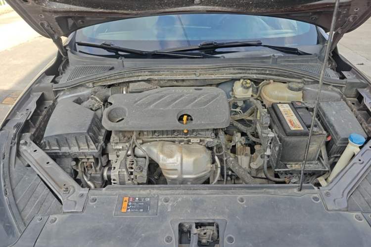 Used MG 5 2021 180 DVVT Manual Youth Luxury Edition Engine Bay