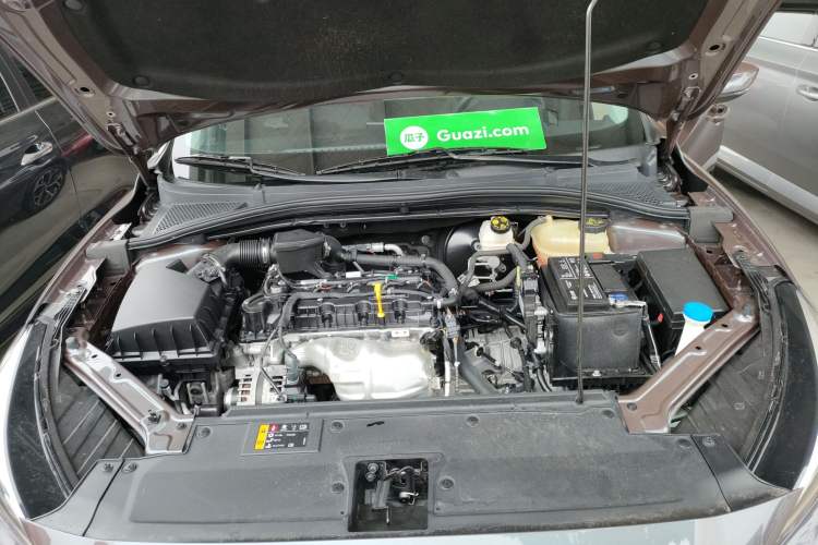 Used MG 5 2021 Revised Version 180 DVVT CVT Youth Luxury Edition Engine Bay